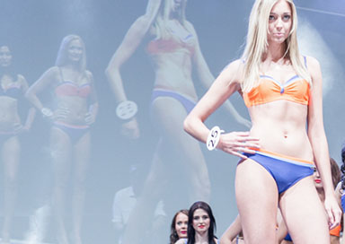 Poza W Bikini